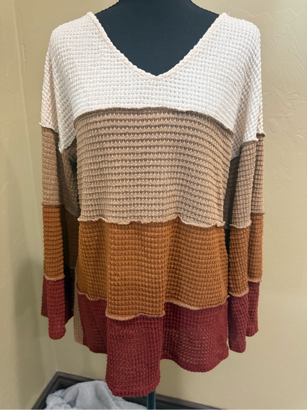 BiBi Colorblock Waffle V-Neck Sweater - Cream, Tan, Rust & Burgundy